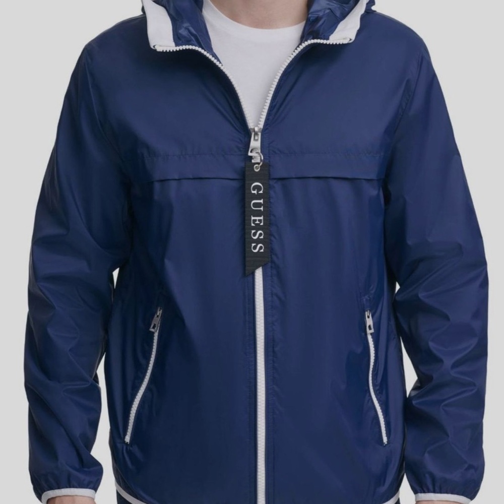 GUESS Men's Navy and white Windbreaker size L like new